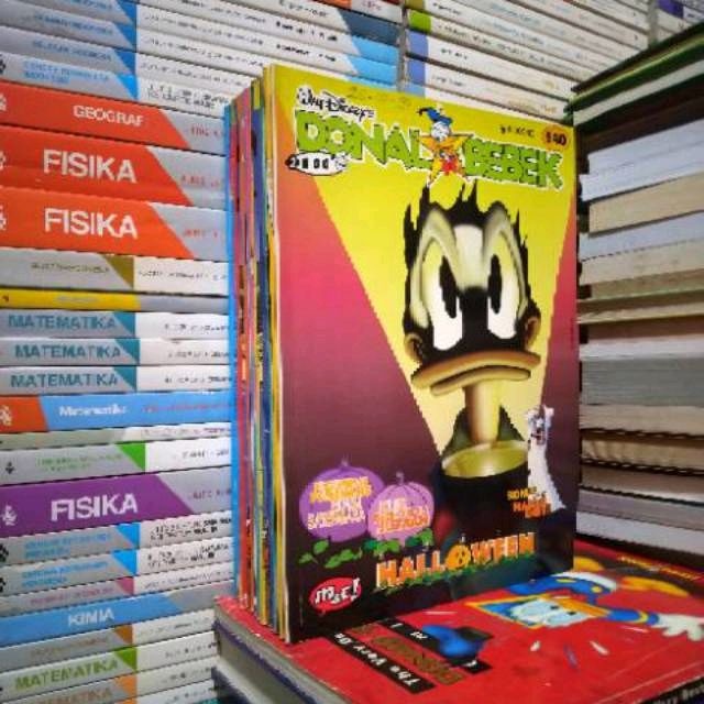 MAJALAH DONAL BEBEK EDISI KHUSUS/BERWARNA /HARGA SATUAN [ 8 EKSEMPLAR/1KG ]
