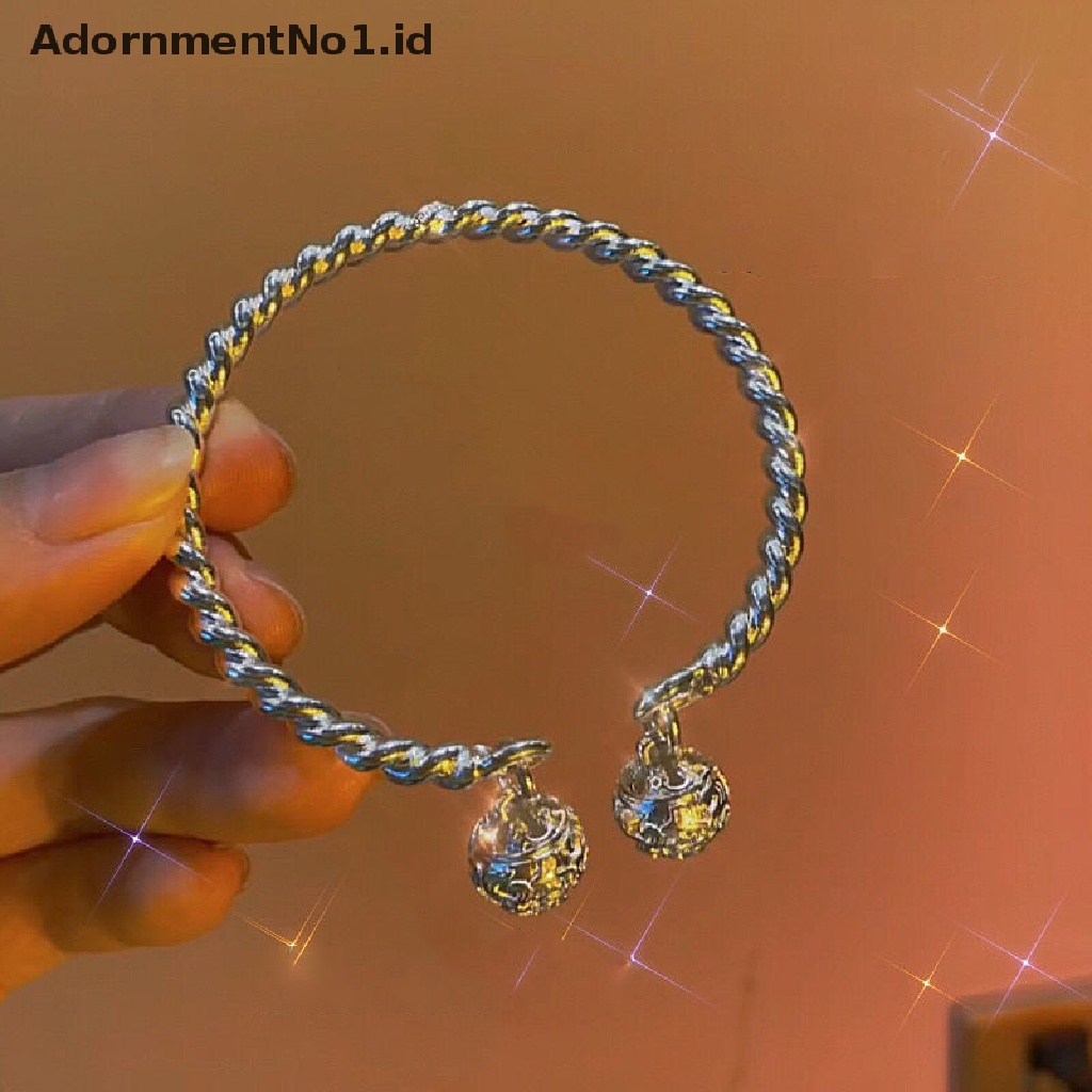 [AdornmentNo1] Pretty Palace Bell Cuff Bangle Gelang Jingle Ring Bell Bangle Memutar Garis Double Bell Cuff Bangle Fashion Pesta Perhiasan Pasangan Hadiah Natal [ID]