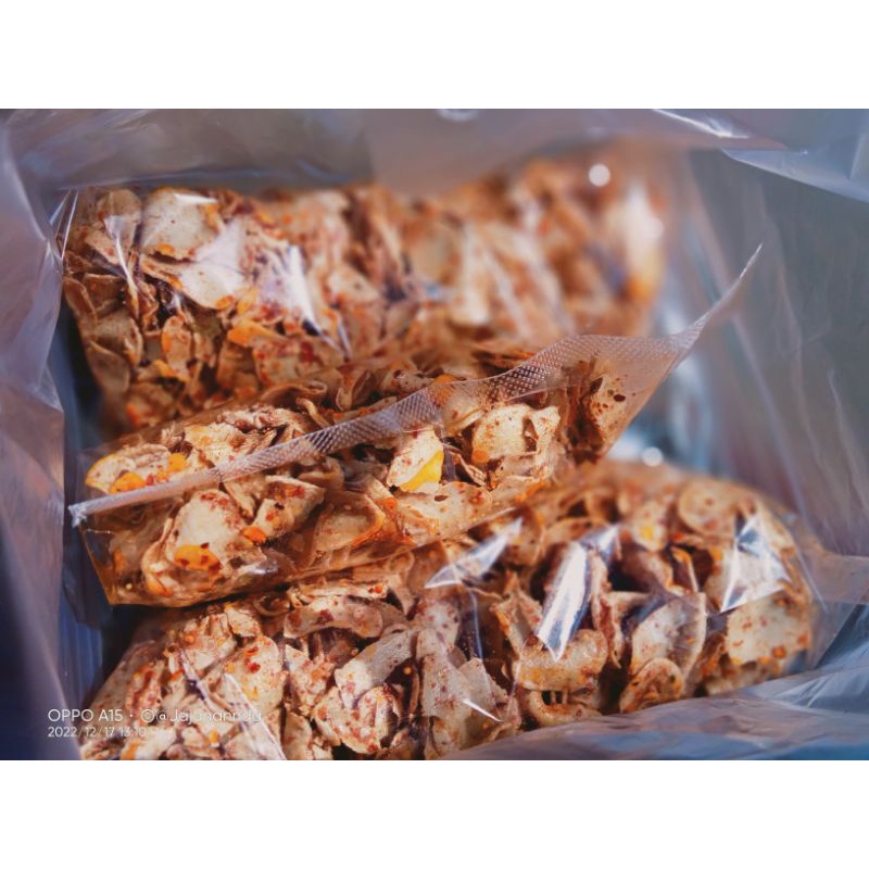 

basreng tipis pedas 500gr