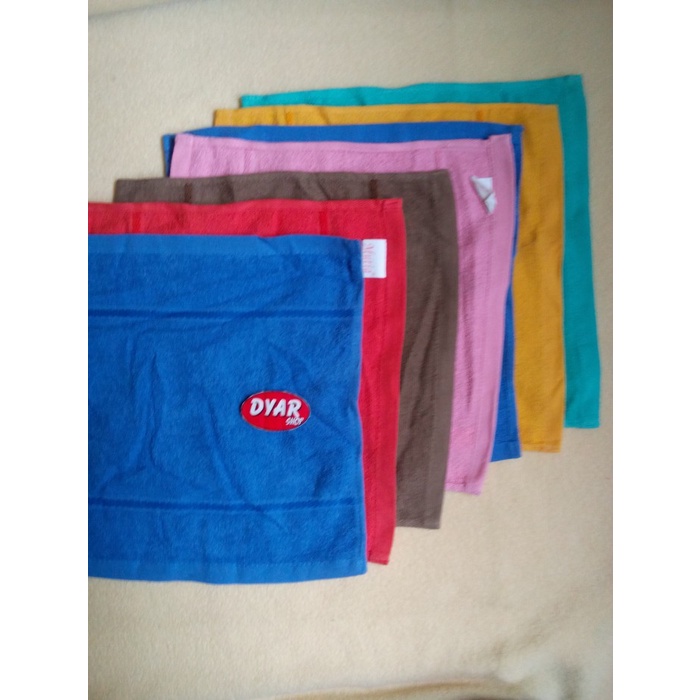 SAPU TANGAN HANDUK SAPUTANGAN HANDUK SAPUTANGAN MUTIA SOUVENIR