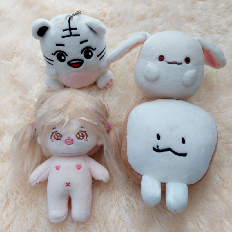 EXO BAEKHYUN CHANYEOL DOLL 10CM