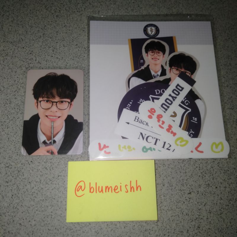 LUGGAGE STICKER + PHOTO CARD SET NCT 127 DOYOUNG BACK TO SCHOOL B2S