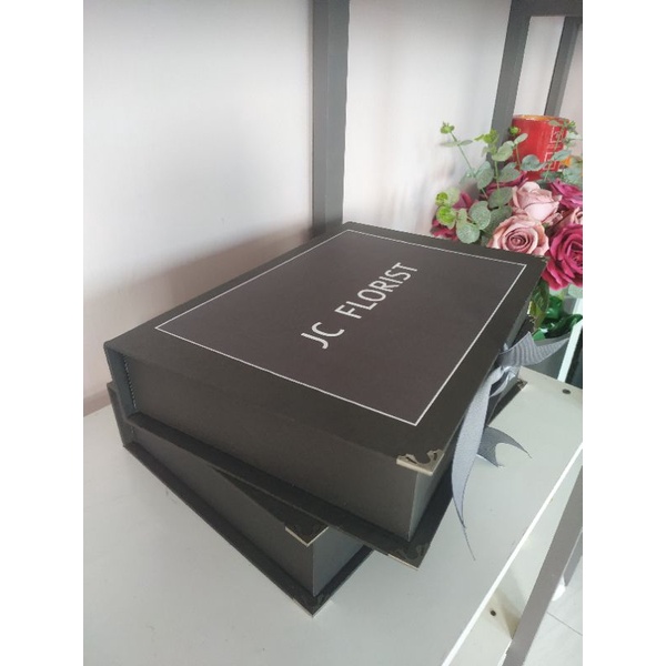 

Box buku ukuran 20x30x10|Hard Box|Kotak kado