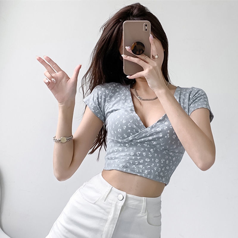Red 2022 Baru Retro BM Gaya Bunga Cross V-Leher Ketat Pinggang Pelangsing Pendek Pusar T-shirt Atasan Wanita Musim Panas