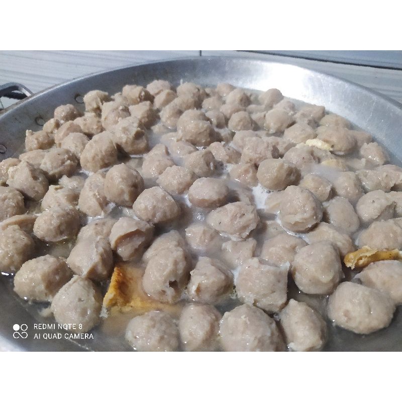 

bakso Daging Ayam campur sapi Asli, siap makan berat 1 kg ya