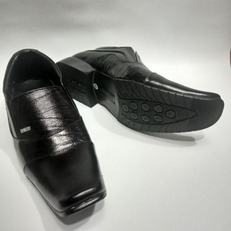 BALLY / SEPATU KERJA PRIA / SEPATU KULIT ASLI / PANTOFEL FORMAL PRIA