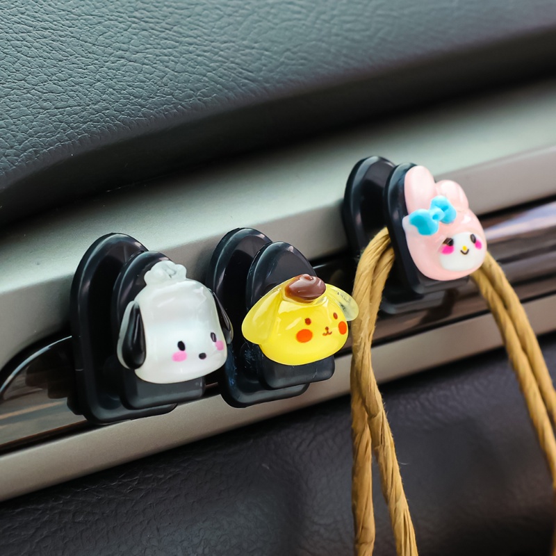 Sanrio Kawaii Cinnamoroll Kuromi Kait Kecil Dekorasi Interior Mobil Kartun Lucu Tempel Kreatif Penyimpanan Otomatis Self-adhesive Hook