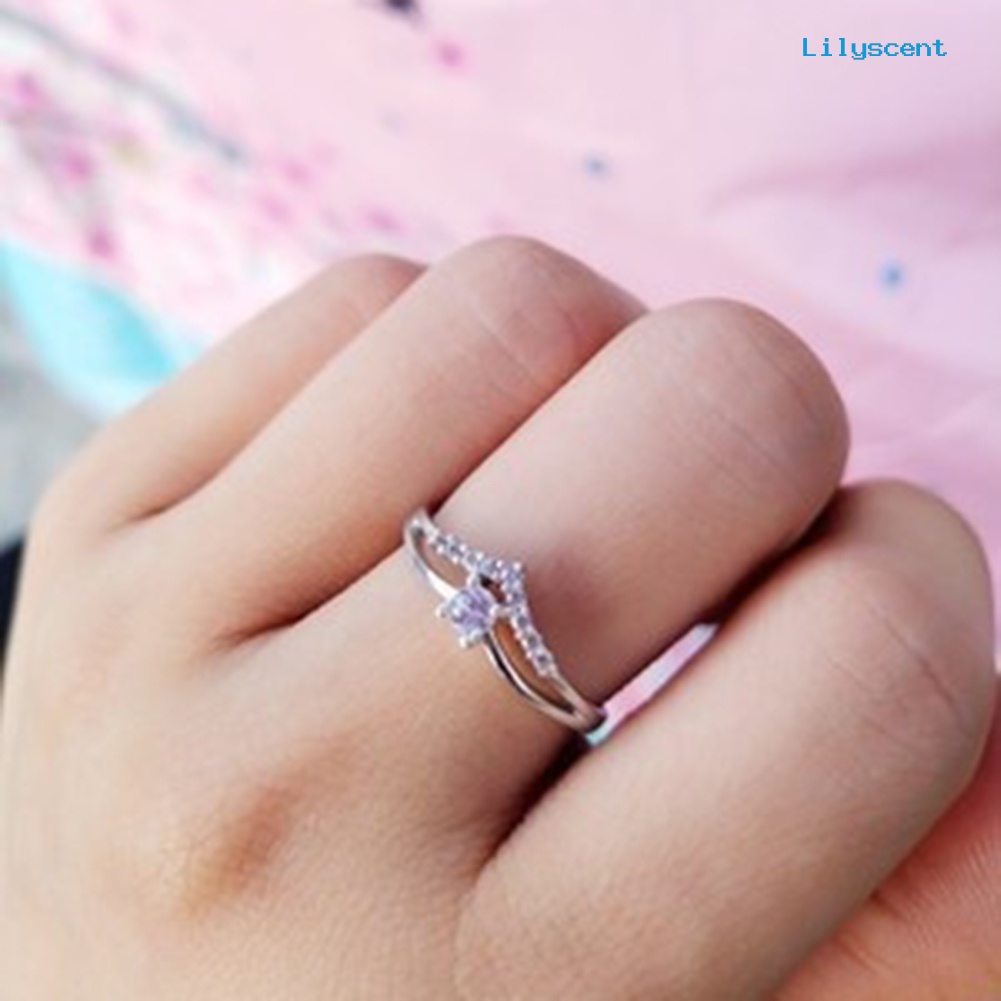 [LS] Fashion Wanita Pertunangan Pernikahan Pengantin Hadiah V-Bentuk Berlian Imitasi Cincin Perhiasan