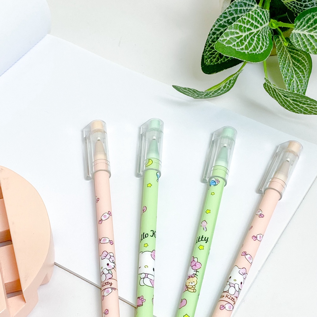 

ERASABLE PEN QIDUO HELLO KITTY / PEN BISA DIHAPUS TINTA HITAM QIDUO MOTIF KARAKTER SANRIO HELLO KITTY WARNA PASTEL