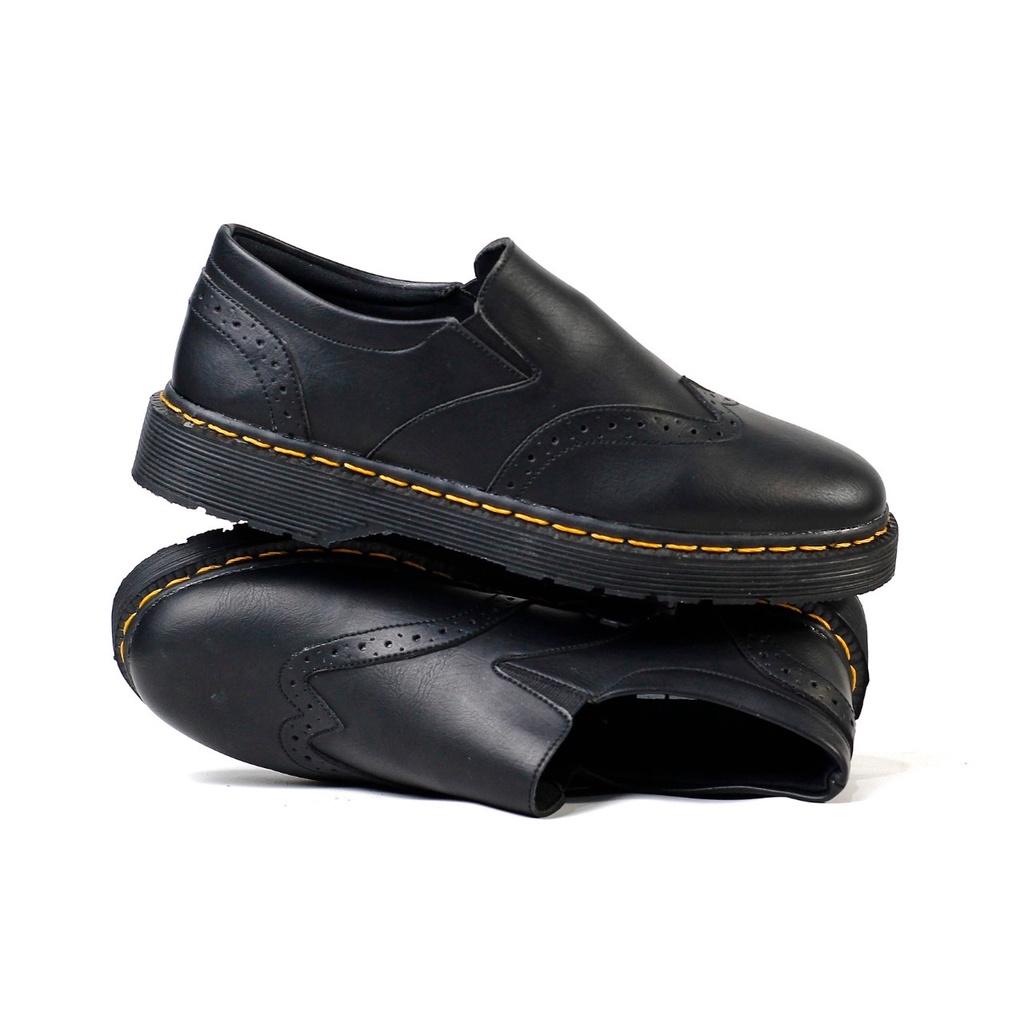 Sepatu Loafers Pria Casual Docmart Kulit Formal Original