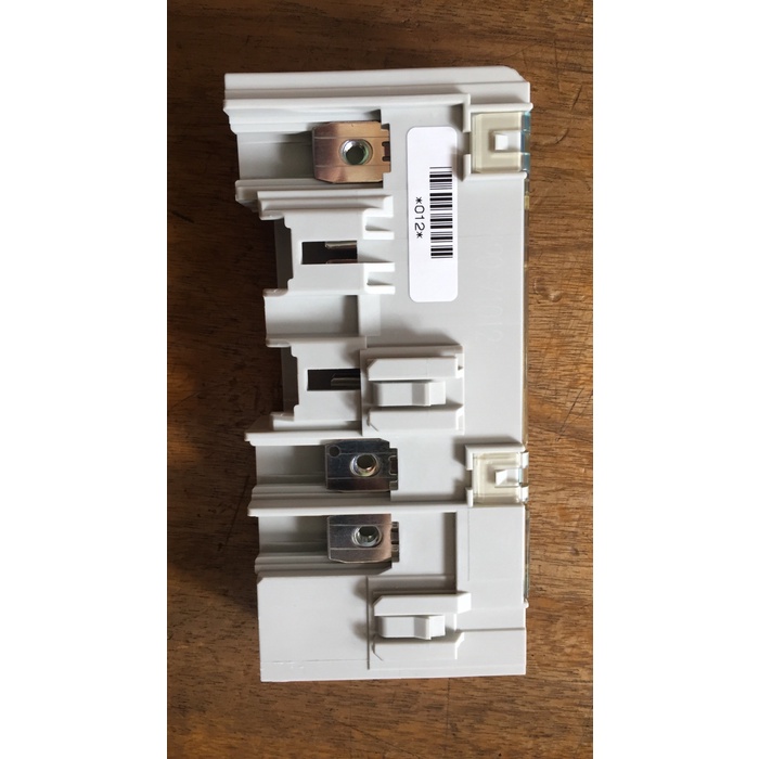 82620-71012 block fusible link sekering fuse box innova fortuner hilux