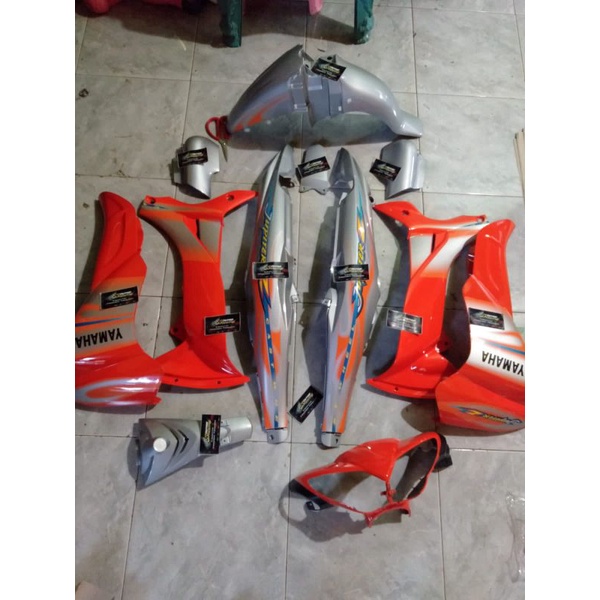 Cover Body Jupiter Z New Burhan 2006-2008 Striping Jupiter Z Lama Atau Cw Orange Silver 2005 Yamaha 