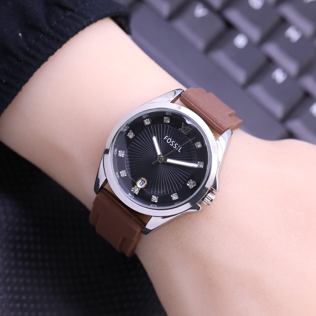 Jam Tangan Wanita Fashion 3756LS Tali Rubber Tanggal Aktif Free Box &amp; Baterai Cadangan