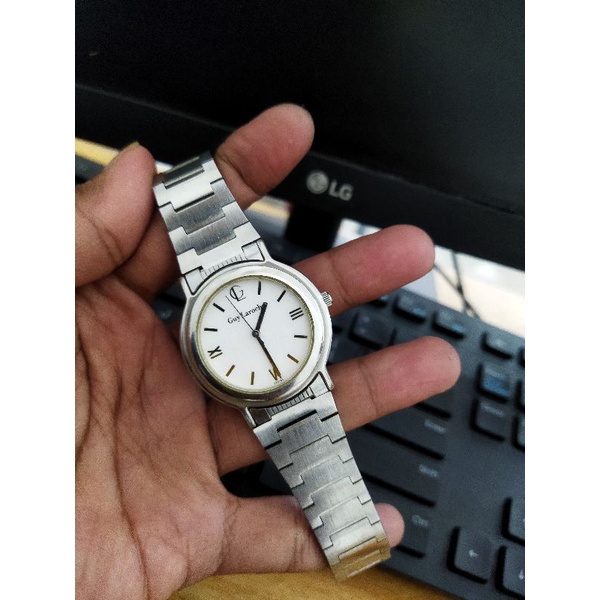 Guy Laroche watch Quartz original