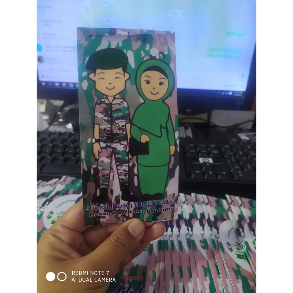 

Amplop Angpao Lebaran pakai Foto sendiri uang tidak di lipat