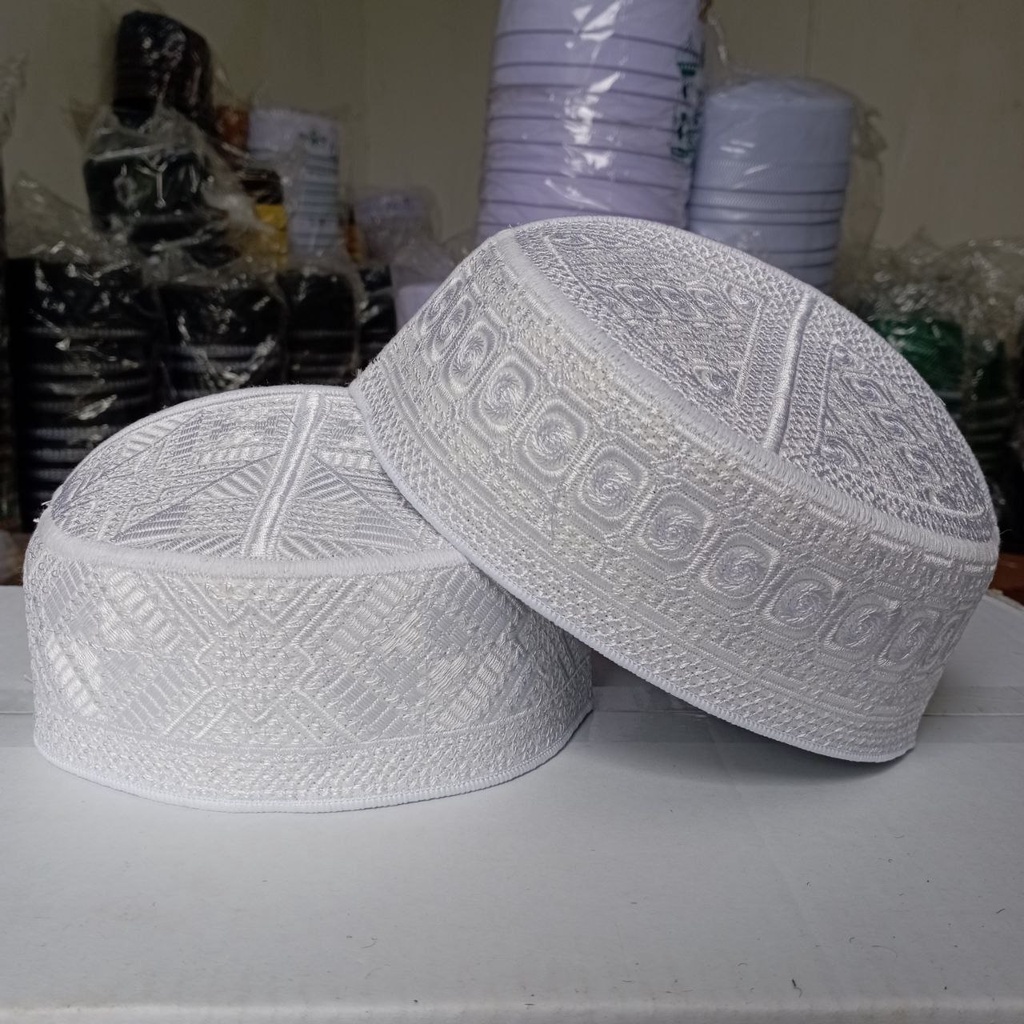Peci Putih Pakistan Super Motif Kopiah Bulat