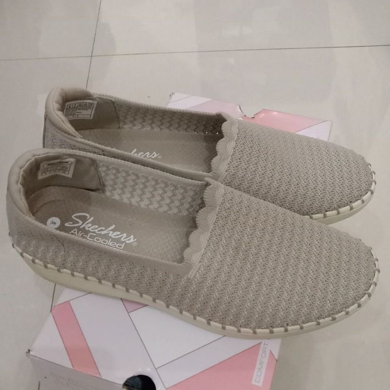 Sepatu Skechers Beach Waves 100161