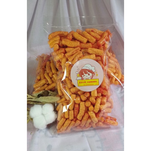 

camilan kekinian krupuk manis pedas stik