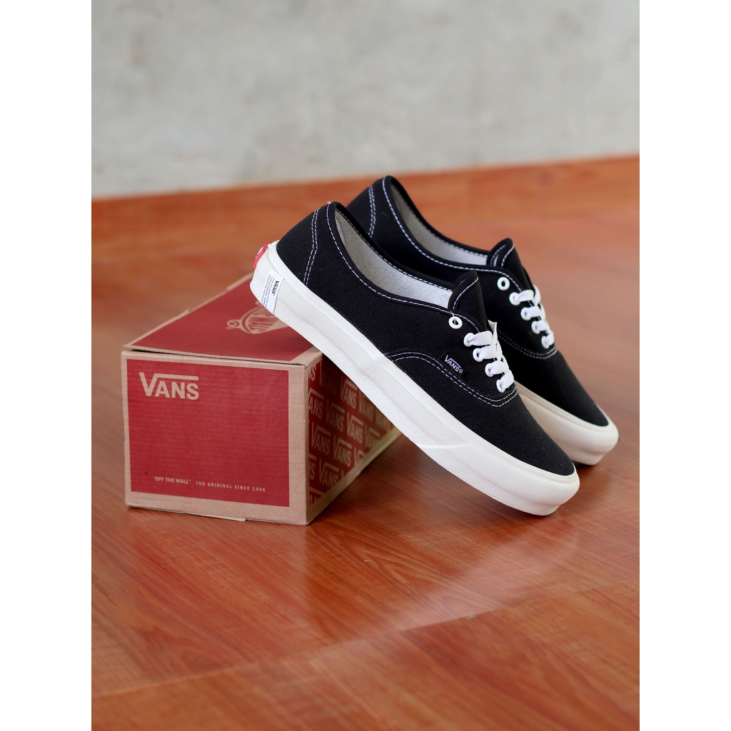 SEPATU V AU BLACK WHITE OG TERLARIS SEPATU UNISEX PREMIUM (LIVE)