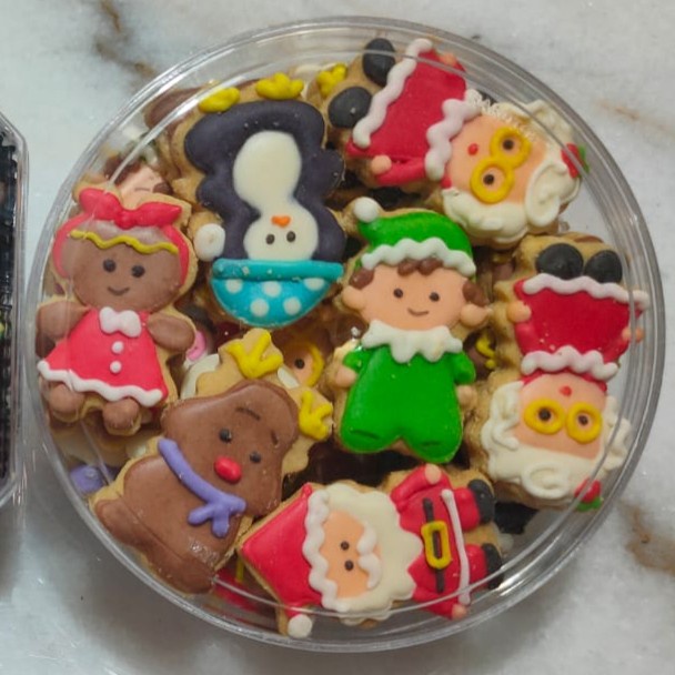 

Terlaris ✨ - Cookies Cokelat Natal Hampers Kukis Coklat Uwel's Chocolate Christmas - Cookies Natal 2.1.23