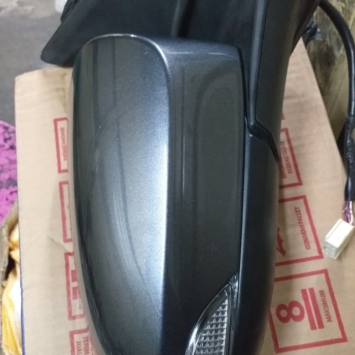 {BEKAS} spion calya sigra kanan Murah