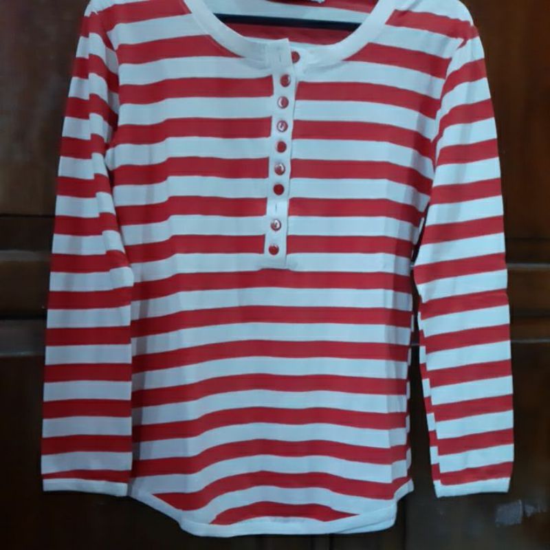 Kaos Stripe Lengan Panjang Belle (PRELOVED)