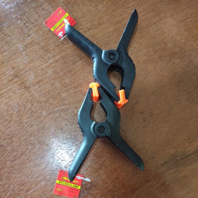 spring clamp 4in bison / penjepit nylon 4inci BISON ( harga 1pc)