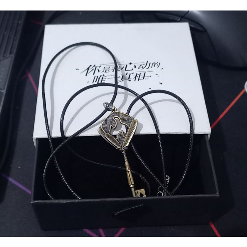 Tears of Themis Luke necklace