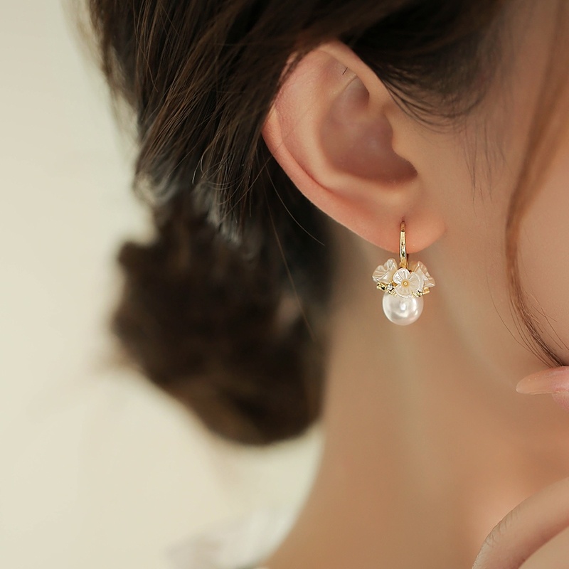 Anting Perak925 Jarum vintage Mutiara Anting Wanita Korea Huruf Bunga stud earrings