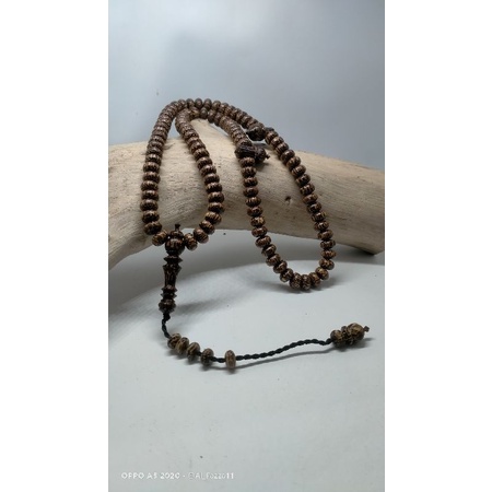 TASBIH KAYU LIWUNG MACAN MODEL PIPIH ISI 99 BUTIR