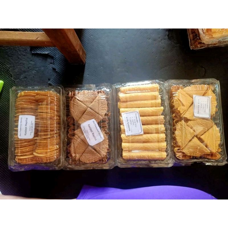 

kue khas mandar sulawesi "kasippi