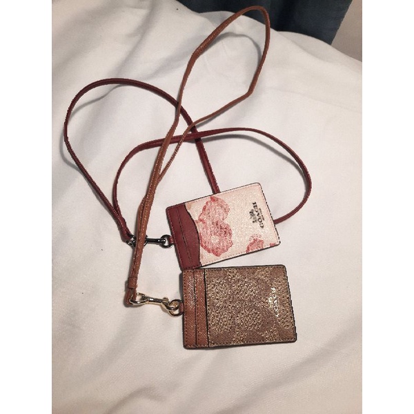 Preloved lanyard coach