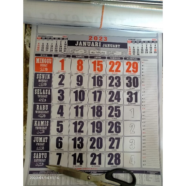 kalender angka-angka aneka ukuran.