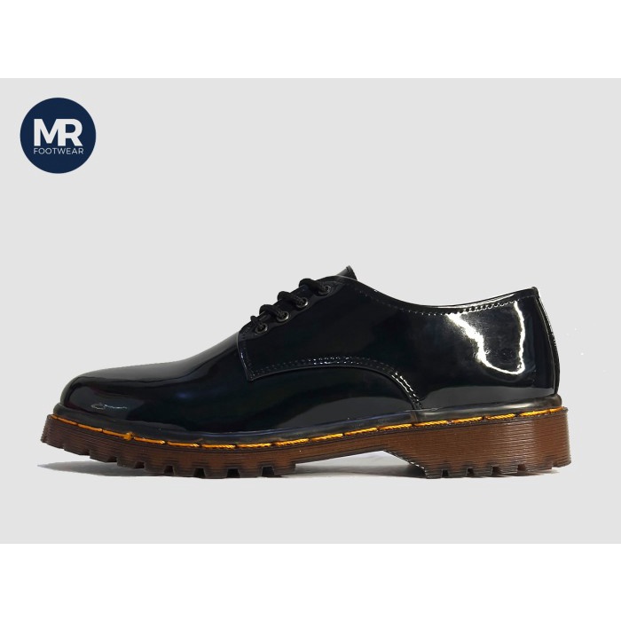 Sepatu Boots Wanita - Munich Patent S-Leather - Black Hitam - MR Footwear (Outsole Docmart atau Dr. Martens)