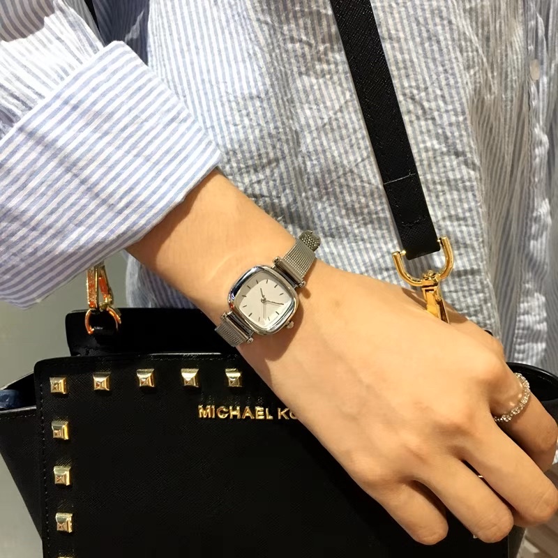 Jam Tangan Wanita rantai pasir Stainless Steel Anti karat KOOLEY