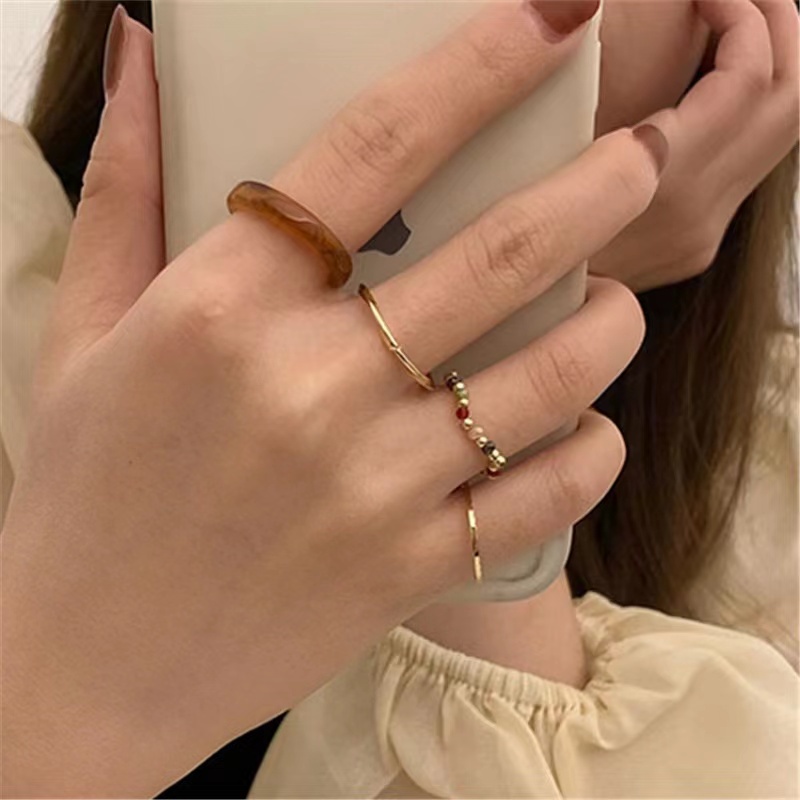Cincin Renza Yuuna Cincin Akrilik Set 4 in 1 Campur Ring Fashion Retro - Cincin Retro 4set Akrilik