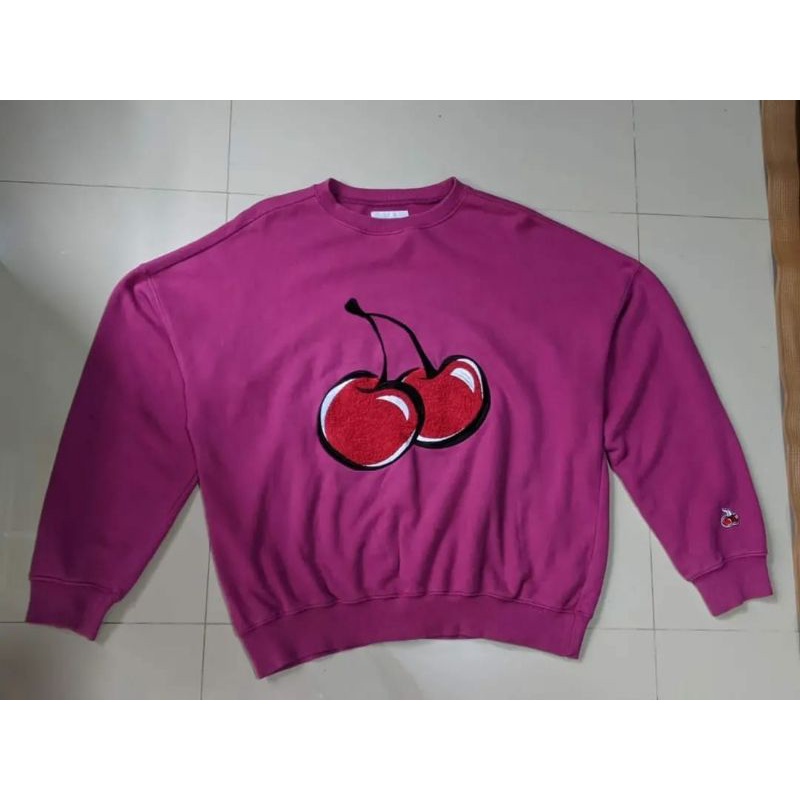 crewneck kirsh second