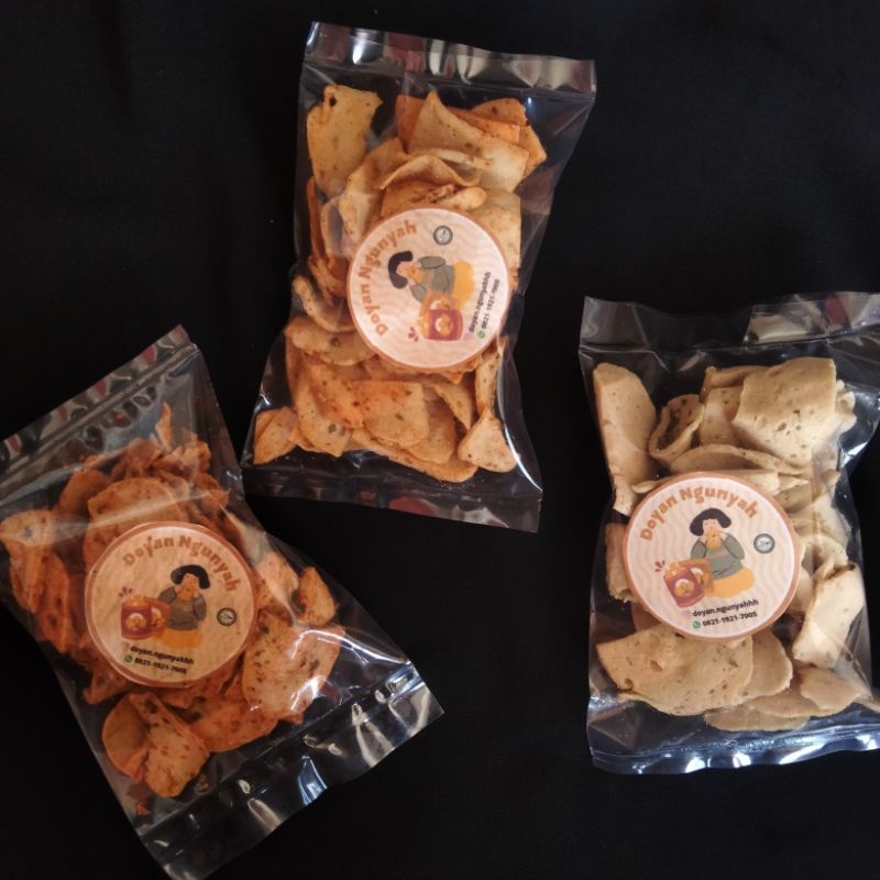 

BASRENG DAUN JERUK ORIGINAL ASIN PEDAS GURIH RENYAH 30gr KEMASAN MINI
