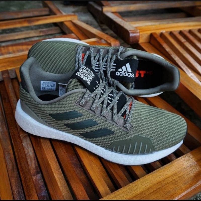 size 44 Sepatu Adidas Pulseboost HD Winter FU7324 Original BNIB
