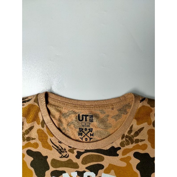 Kaos Uniqlo UT MonsterHunterXCross Camo