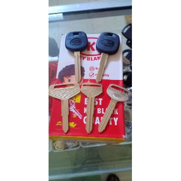 Bahan kunci Daihatsu mobil