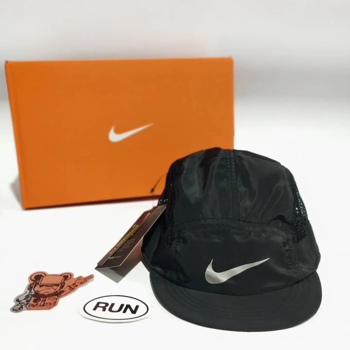 Topi Topi Lari Duck Bill