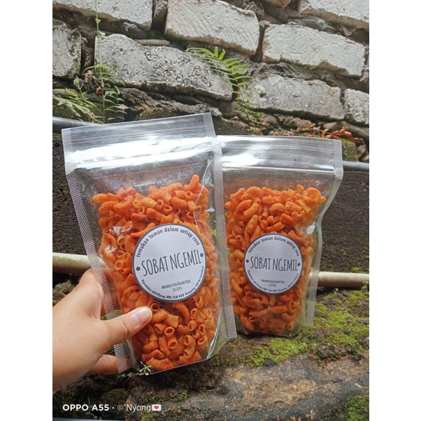

macaroni makaroni goreng pedas 150 gram