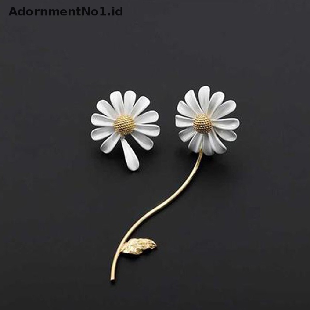 [AdornmentNo1] Anting Tusuk Motif Bunga Daisy Kecil Lucu Gaya Korea Untuk Wanita Perempuan [ID]