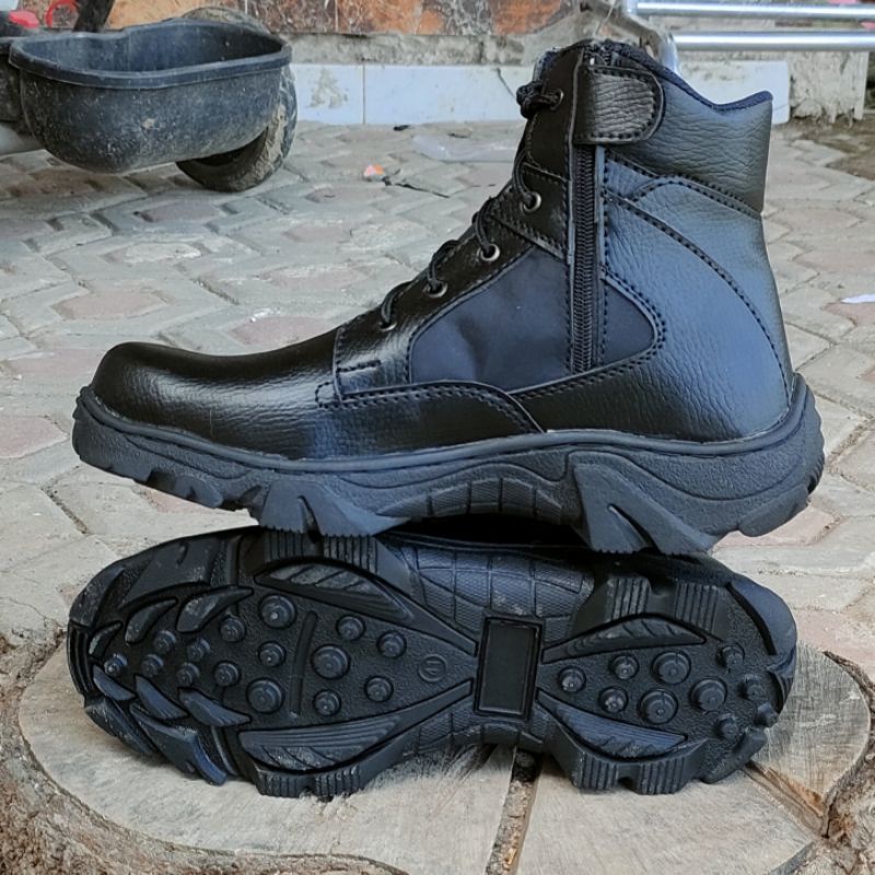 PROMO SEPATU ORIGINAL, SEPATU SAFETY BOOT, SEPATU HIKING, SEPATU TOURING, SEPATU ADVANTURE, SEPATU KERJA, SEPATU DINAS, SEPATU SERBAGUNA SUPER PREMIUM