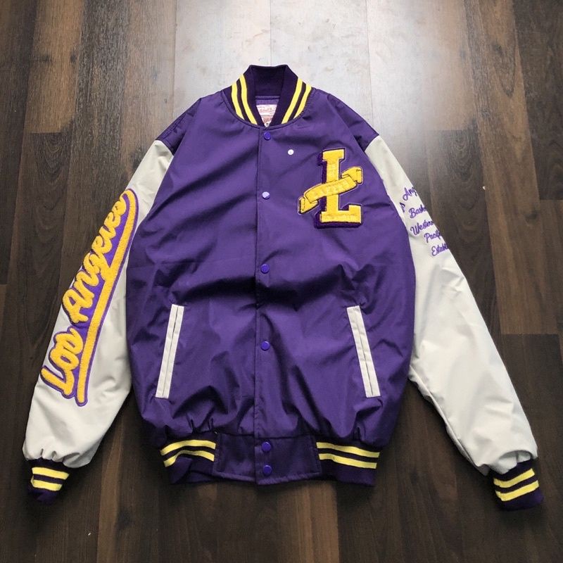 VARSITY JAKET LAKERS UNGU WHITE BORDIR BACK AUTHENTIC FULLTAG &amp; LABEL