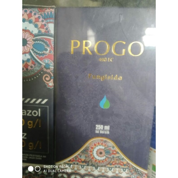 obat pertanian fungisida PROGO 250ML + KAOS
