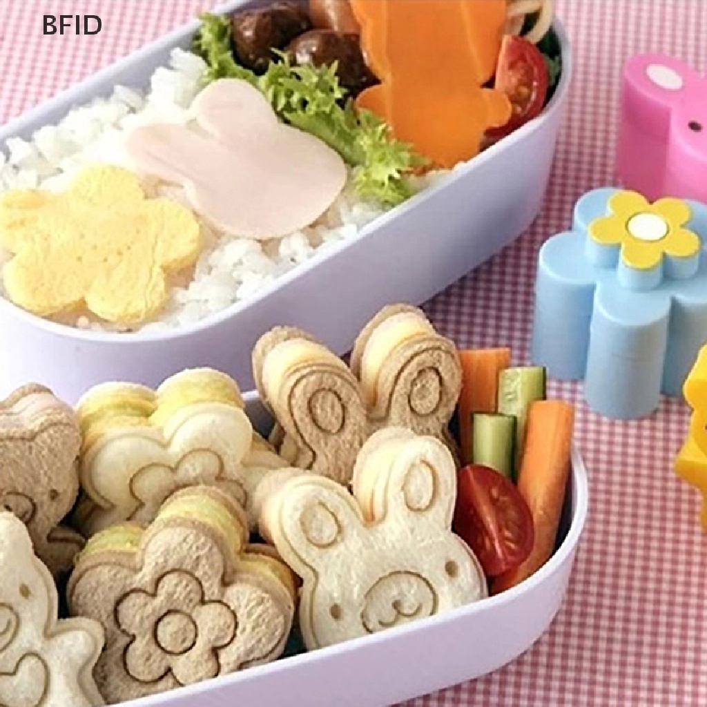 [BFID] Cetakan Sandwich Lucu Rabbit Flower Bear Shaped Bread CakeBiscuit Alat Emboss [ID]