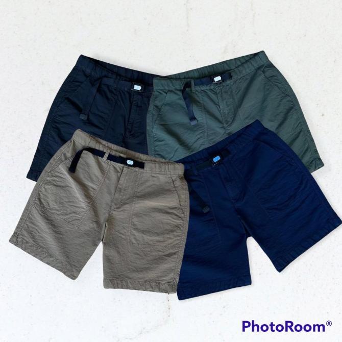 celana pendek pria outdoor uniqlo original anti air water repellent