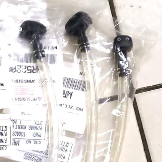 Nozzle Wiper Semprot Air Lancer Galant Pajero Triton Grandis Kuda